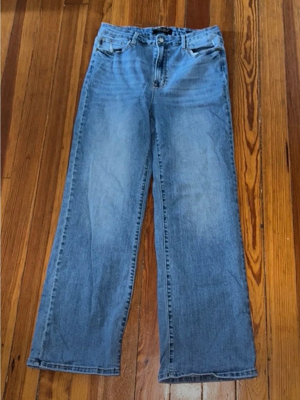 Judy Blue Light Blue Wide-Leg Jeans (SOME WEAR)